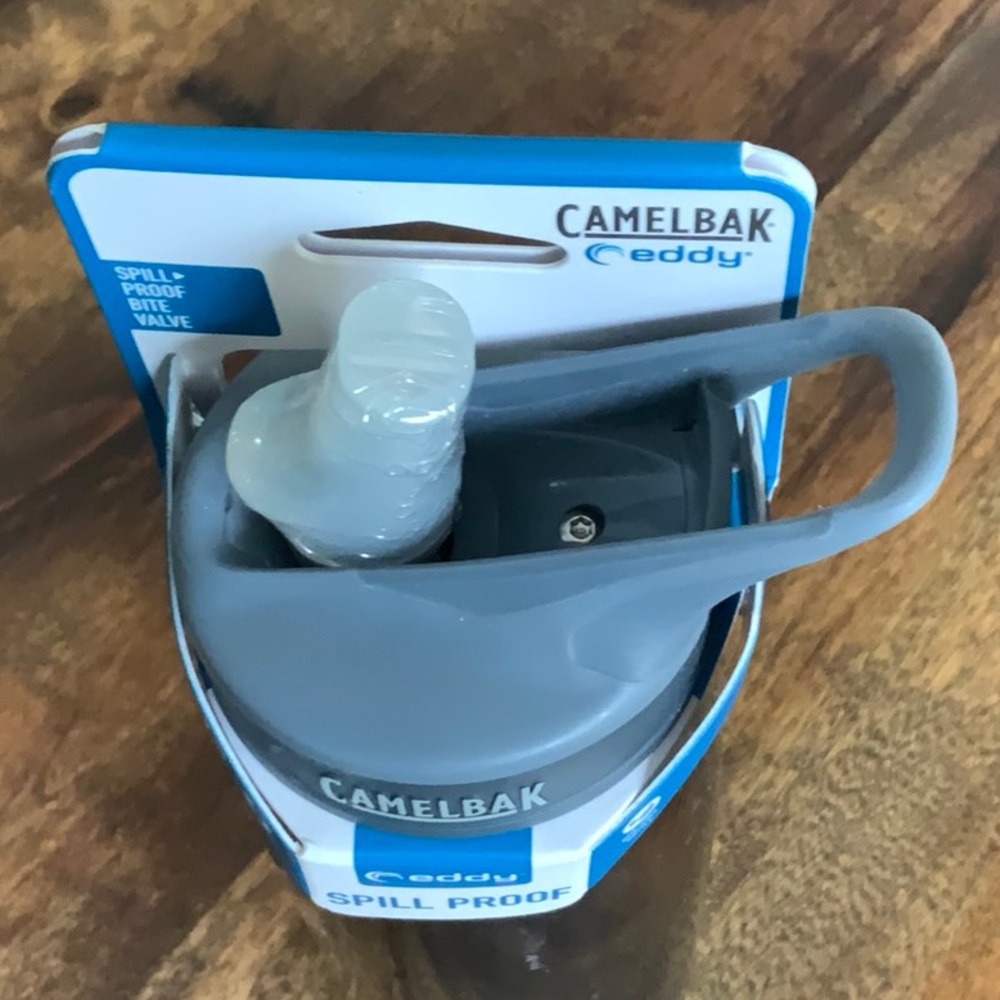 Camelbak eddy Water Bottle 25 oz - Picture 2 of 4